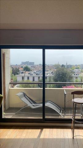 Appartement à louer 966 € CC BORDEAUX 3 p 62 m² DPE C