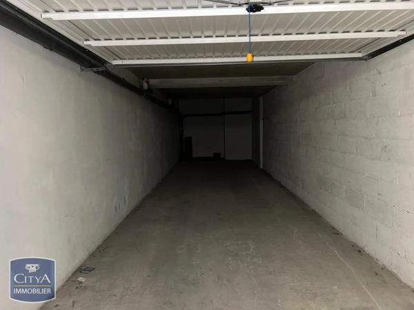 Parking à louer Puget-sur-Argens (83480)