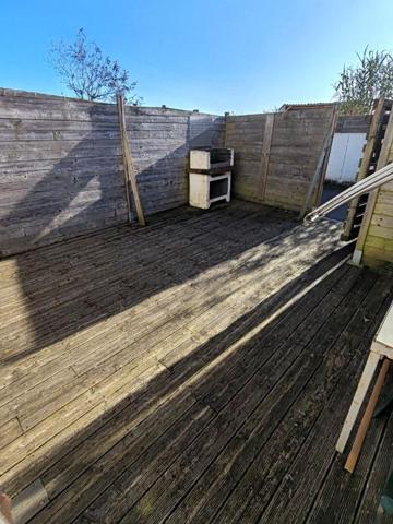 Angliers : Maison  2 pièces, 1 chambre, terrasse 22 m2