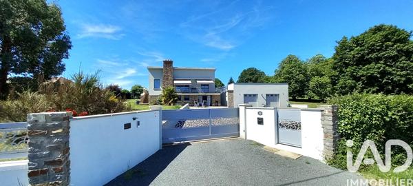 Maison à vendre 7 pièces 146 m² Saint-Yrieix-la-Perche