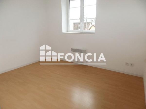 Location Appartement 3 pièces 49.4 m² - 5 AVENUE CARNOT Connerre 72160