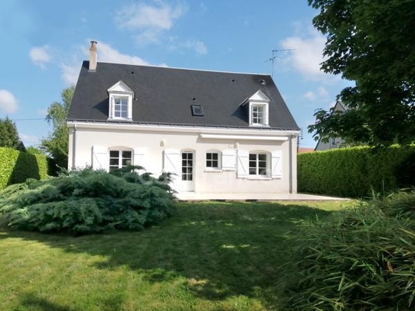 Saint-Cyr-sur-Loire (Indre-et-Loire), à vendre MAISON 7 pièces de 151 m²