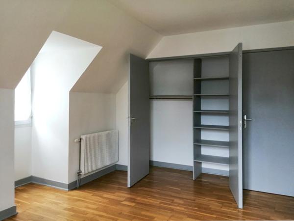 Saint-Cyr-sur-Loire (Indre-et-Loire), à vendre MAISON 7 pièces de 151 m²