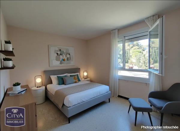 Appartement à vendre 5 pièces 93.5m² Nîmes (30000)