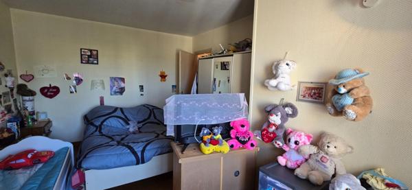 immeuble à vendre SAINT JEAN D'ANGELY (17) 98m² 2 logements loués