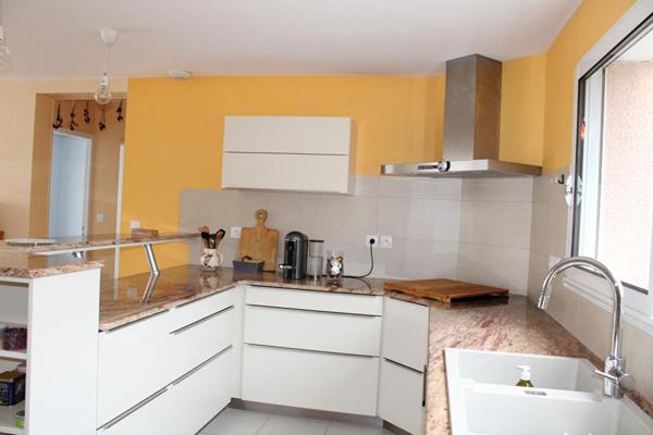 Langogne Maison  5 pièce(s) 172 m2 avec 4 chambres double garage vue dégagée