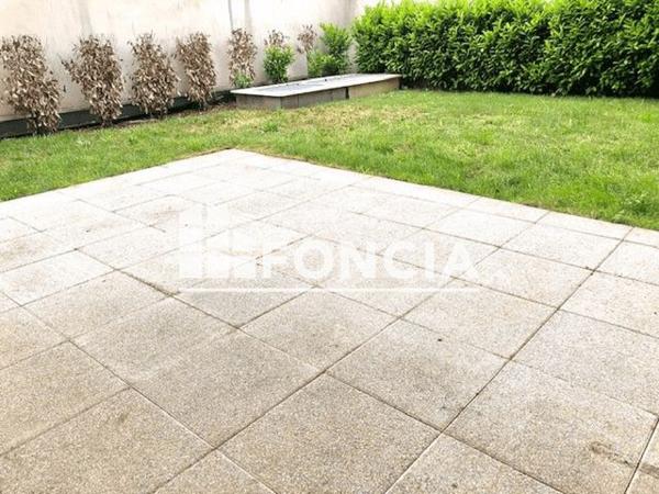 Location Appartement 3 pièces 54.01 m² - 6 RUE FLORENT Lyon 69008