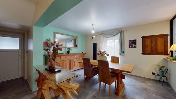 Belle maison en pierre entièrement rénovée à Montmédy