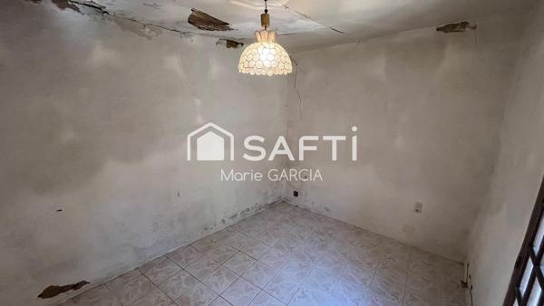 Mazet nîmois à rénover sur 1 200 m² arborés