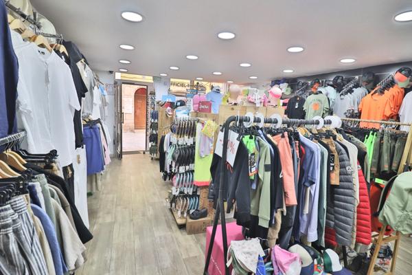 Saint Maximin la Ste Baume: fonds de commerce prêt à porter