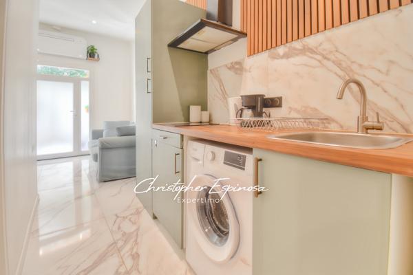 Antibes (06600) Charmant 2 pièces rénové – Vieille Ville d’Antibes – Fort rendement locatif