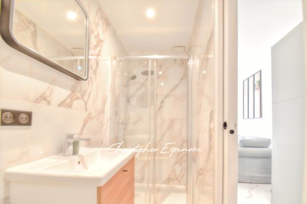 Antibes (06600) Charmant 2 pièces rénové – Vieille Ville d’Antibes – Fort rendement locatif
