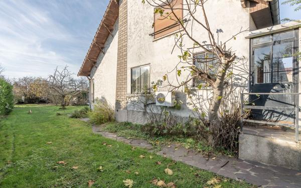 Maison à vendre    6 pièces •  Chennevières-sur-Marne