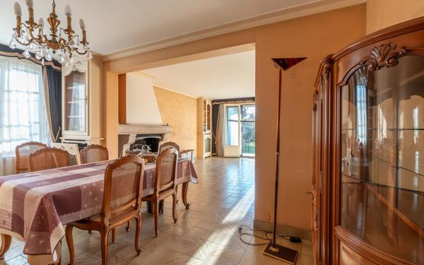 Maison à vendre    6 pièces •  Chennevières-sur-Marne