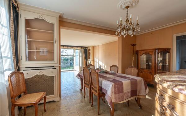 Maison à vendre    6 pièces •  Chennevières-sur-Marne