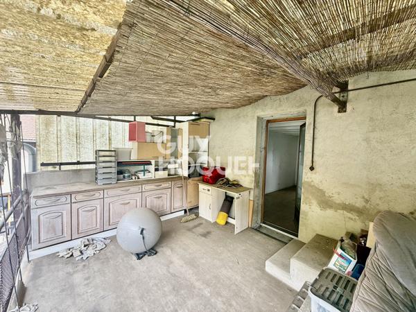 Maison à vendre à Chirens – 125 m² sur 633 m² de terrain – Beau potentiel