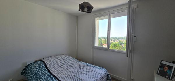 Appartement Troyes 3 pièce(s) 64.40 m2