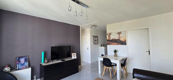 Appartement Troyes 3 pièce(s) 64.40 m2