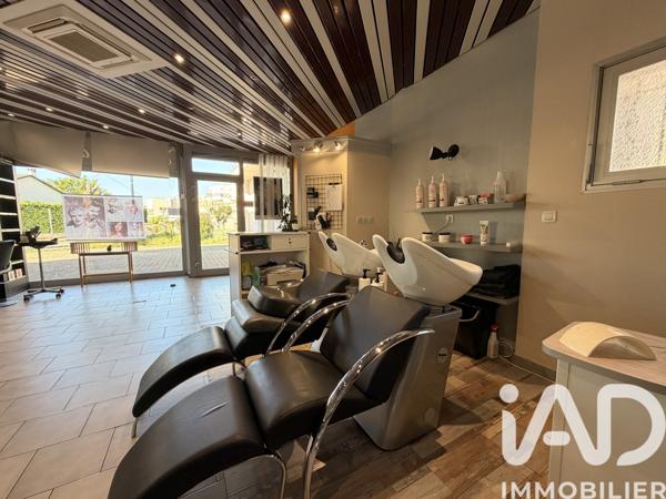 Esthétique, Coiffure​ à vendre 55,37 m² La Tour-du-Pin