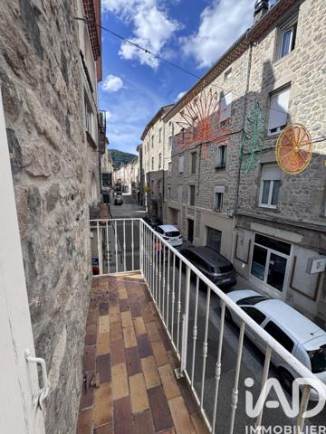 Immeuble à vendre 63 m² Vals-les-Bains