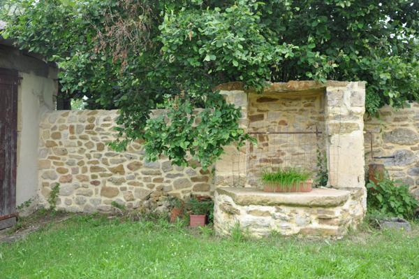 Dans le Comminges à proximité d'AURIGNAC, château inscrit ISMH 618m²sur près de 7hectares. 790.000 €