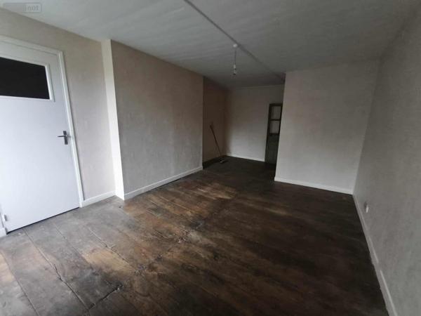 Maison à vendre à Pleaux dans le Cantal (15700), ref : 059-2027