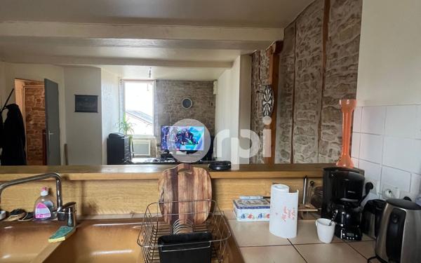 Immeuble à vendre    4 pièces •  Cublac