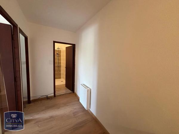 Maison à louer 3 pièces 66m² Mouleydier (24520)
