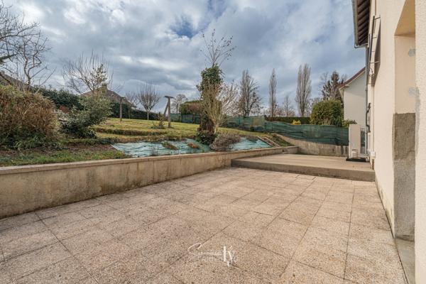 Maison 5 pièces - 104 m² Exclusivité efficity