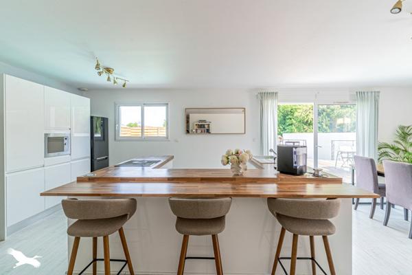 Maison à vendre 361 000 € Ludon-Médoc 4 p 115 m² DPE A