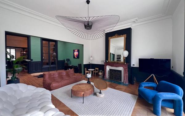 Maison à vendre    6 pièces •  Compiègne