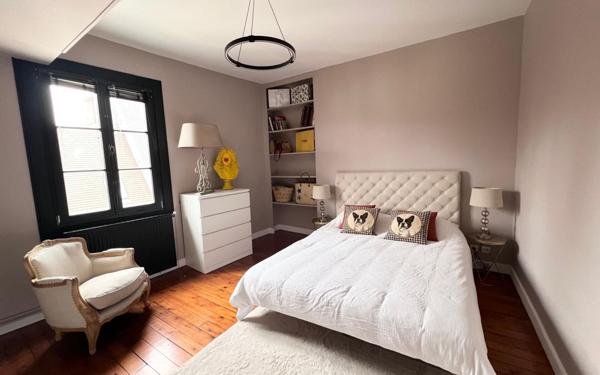 Maison à vendre    6 pièces •  Compiègne