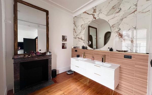 Maison à vendre    6 pièces •  Compiègne