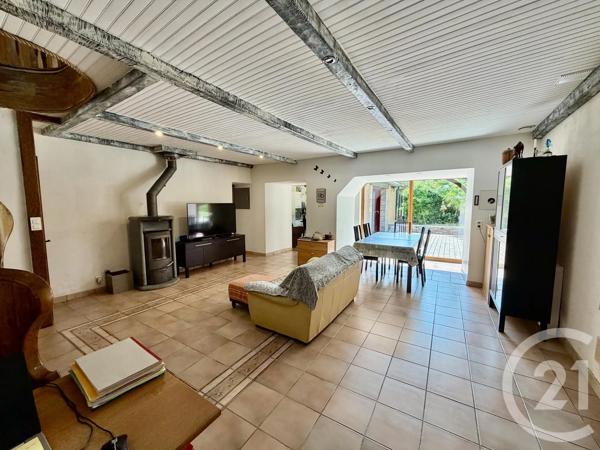 Maison à vendre  6 pièces - 152 m 2   COMBOURG  - 35