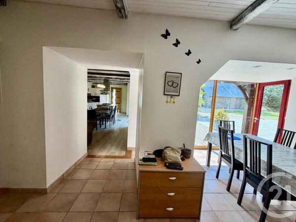Maison à vendre  6 pièces - 152 m 2   COMBOURG  - 35