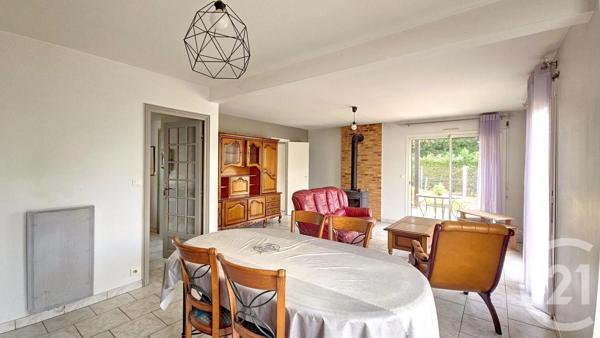 Maison à vendre  6 pièces - 117 m 2   SURZUR  - 56