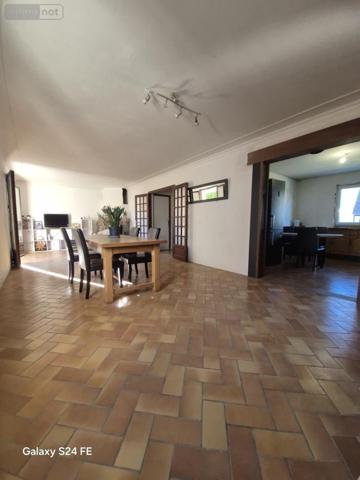 Maison à vendre à Landivisiau dans le Finistère (29400), ref : 29088-10