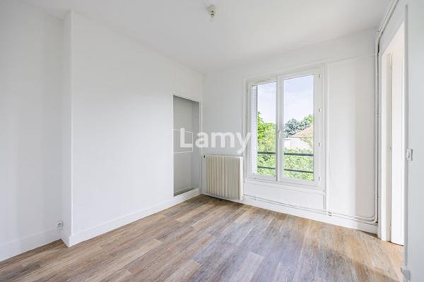 3 piece a vendre mairie de nogent