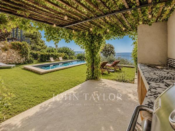 LIMITROPHE MONACO - BEAUSOLEIL - VILLA VUE MER ET MONACO- PISCINE -JARDIN