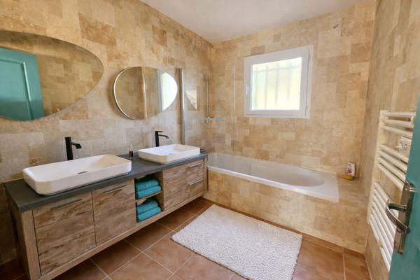 Brignoles (83170) Maison plain-pied Brignoles - GOLF DE BARBAROUX - 4 Chambres - Piscine