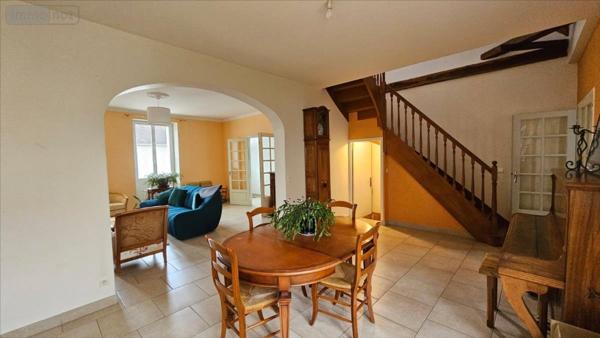 Maison de ville à vendre à Vendôme dans le Loir-et-Cher (41100), ref : 41050-1090326