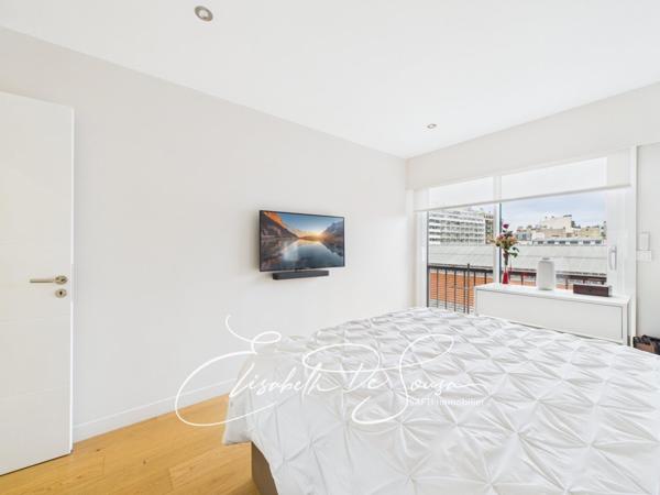 Appartement élégant, rénové, rare sur le secteur