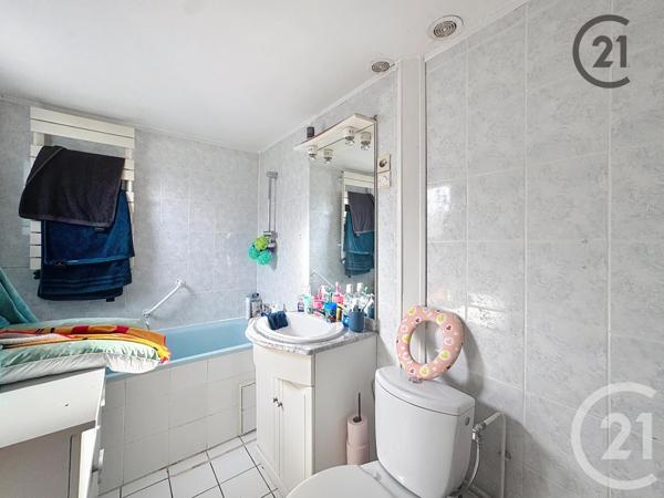 Maison à vendre  4 pièces - 127 m2 PERCENEIGE - 89