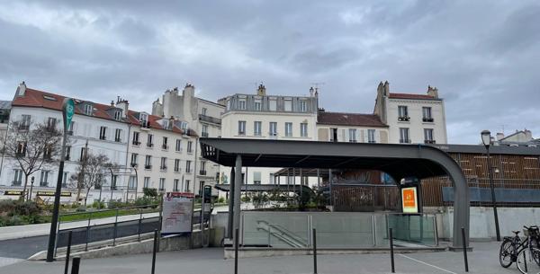 Vincennes (94300) BOX RER A VINCENNES