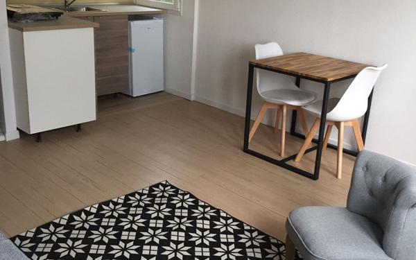 Immeuble à vendre    2 pièces •  Toulouse