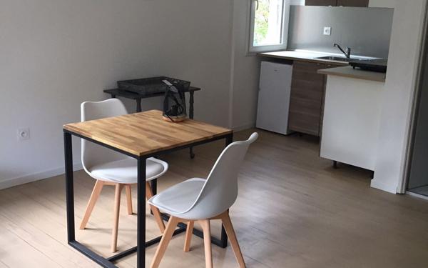 Immeuble à vendre    2 pièces •  Toulouse