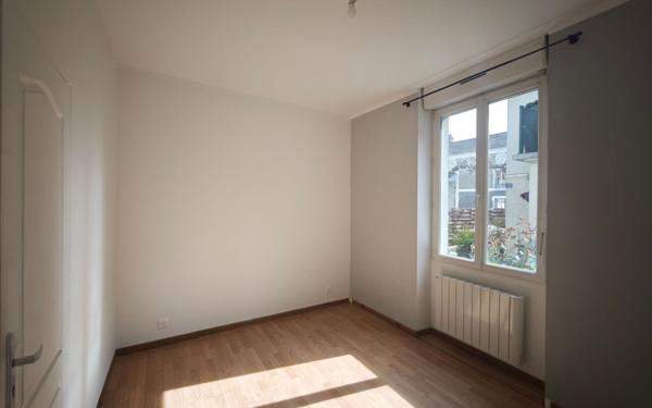 Appartement à louer    3 pièces •  Mézières-sur-Seine