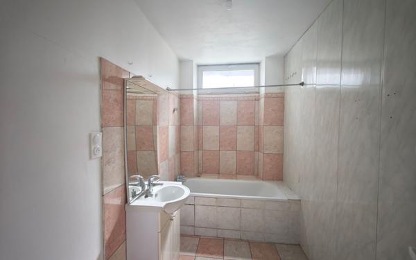 Appartement à louer    3 pièces •  Mézières-sur-Seine