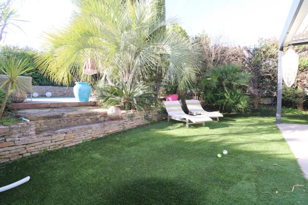 Allauch (13190) Maison T4 avec jardin d'exception, piscine et garage!