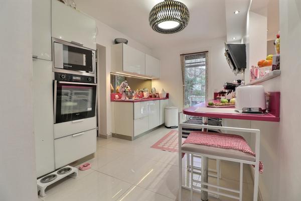 Allauch (13190) Maison T4 avec jardin d'exception, piscine et garage!